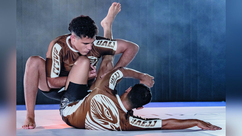 تنطلق اليوم، بصالة كوكاكولا أرينا في دبي، الجولة الثانية من «بطولة خالد بن محمد بن زايد للجوجيتسو»، المخصصة لمنافسات «بدون بدلة»، بمشاركة نخبة اللاعبين من مختلف أندية وأكاديميات الدولة.