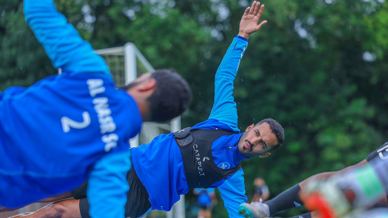 علي مبخوت يستعد بقوة مع النصر خلال المعسكر الخارجي في هولندا. من المصدر