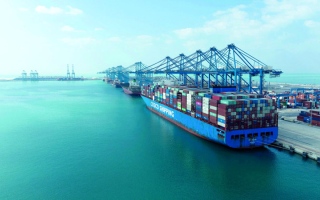 الصورة: 439 مليون درهم صافي أرباح &laquo;موانئ أبوظبي&raquo; في الربع الثاني