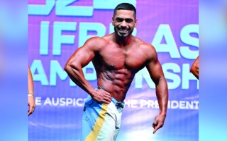 الصورة: 14 لاعباً يمثلون منتخب بناء الأجسام في بطولة غرب آسيا