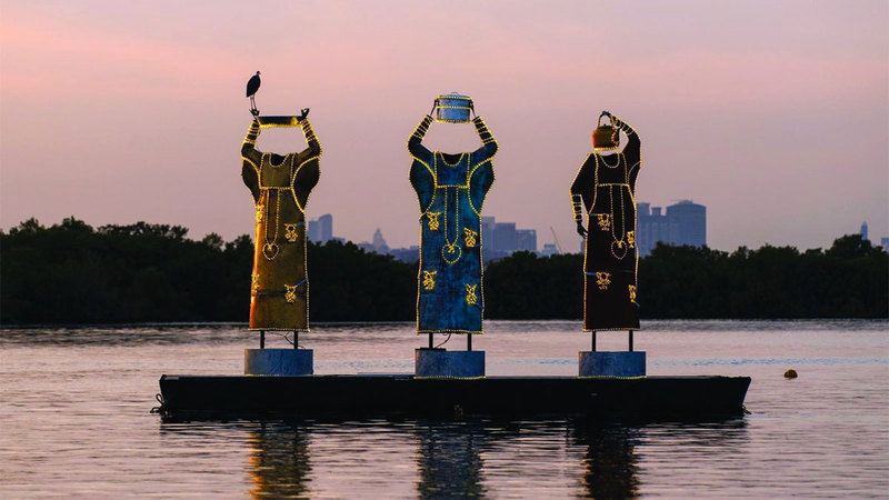 من مشروع يحمل عنوان «دوران» وهو عبارة عن 3 مجسمات تم وضعها في وسط البحر. من المصدر