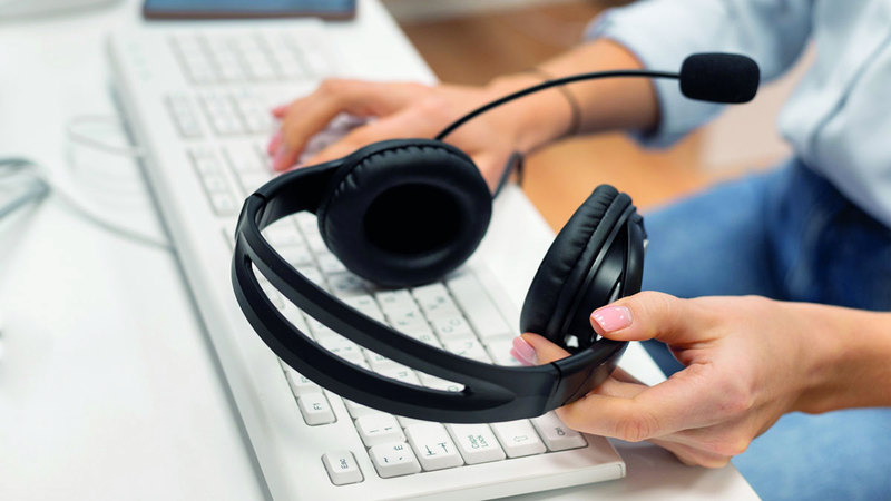 آليات حماية المستهلك تتضمن إمكانية تقديم شكوى  بشأن المكالمات التسويقية غير المرغوب فيها. أرشيفية