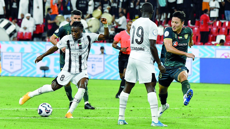 رياضيون: ضعف خط الدفاع في الأندية يهدد المنتخب