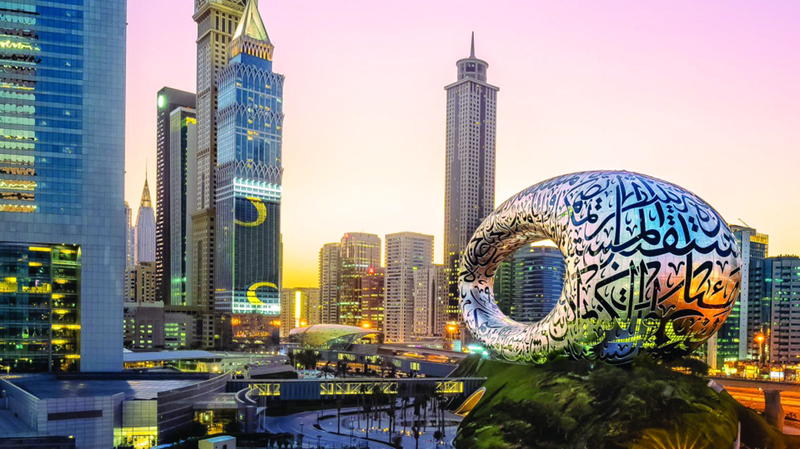 دبي الثانية عالمياً في قوة واستقرار الاقتصاد وبيئة الأعمال والابتكار وجودة أسواقها ومطاعمها. أرشيفية