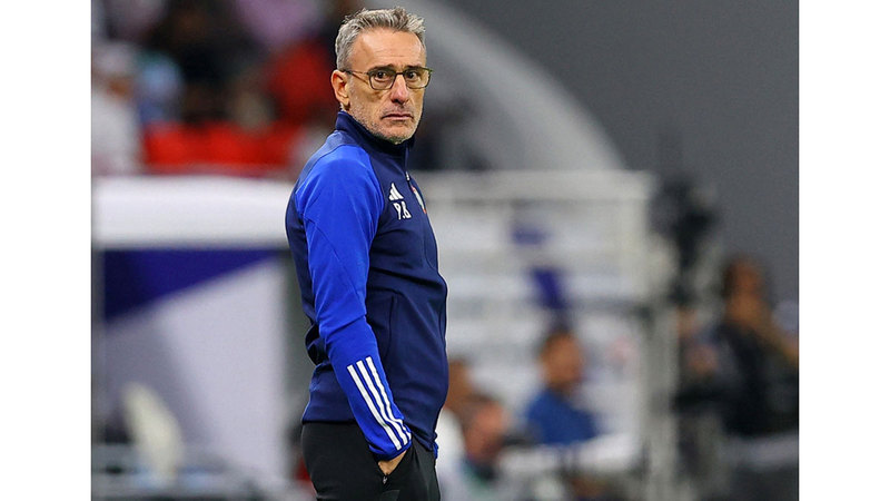 رياضيون: بينتو مُطالب بتثبيت التشكيلة واستدعاء المخضرمين لتصحيح مسار المنتخب