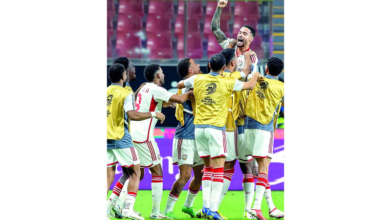 «الأبيض» و«العنابي».. «مفترق طرق» تصفيات المونديال