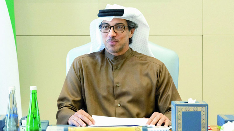 منصور بن زايد: الإمارات وعُمان تربطهما علاقات تاريخية تجسد أسمى معاني الأخوة وحُسن الجوار.