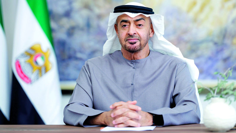 محمد بن زايد: بينما تفرح عُمان بيومها الوطني، فإن الفرحة تمتد إلى الإمارات وشعبها، لأن فرحتنا واحدة.