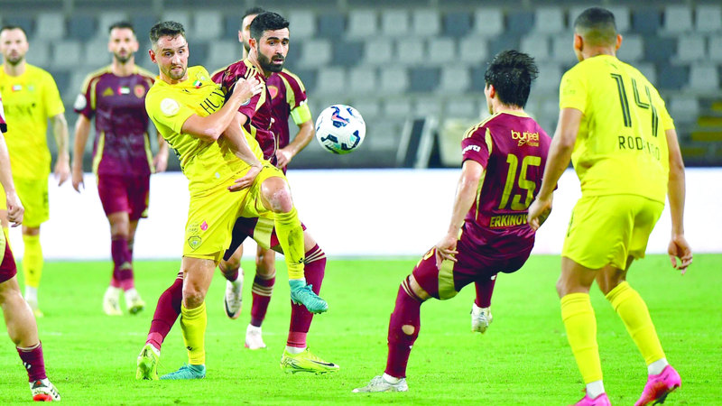 الوحدة بحاجة إلى «الحظ» و«الاستقرار الفني» للفوز بالدوري