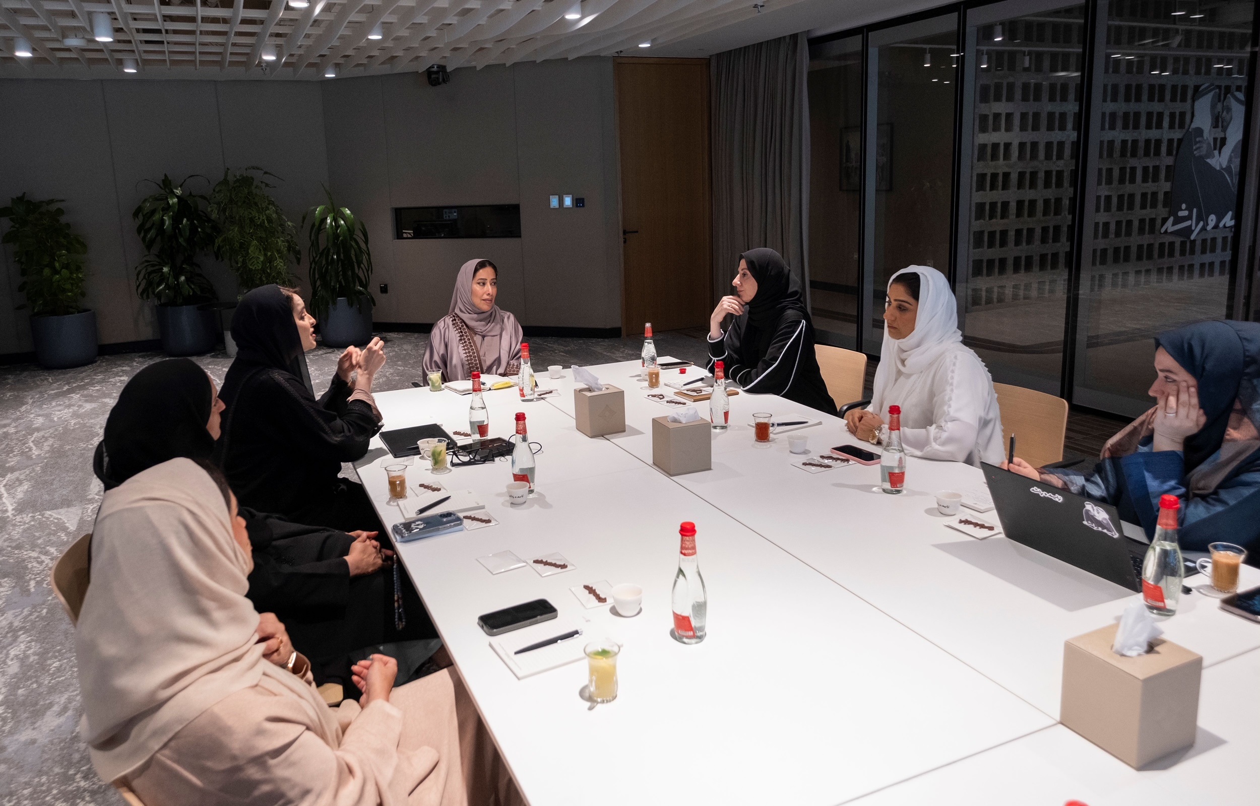مجلس إدارة “دبي للمرأة” يناقش مشاريع النصف الأول من 2025