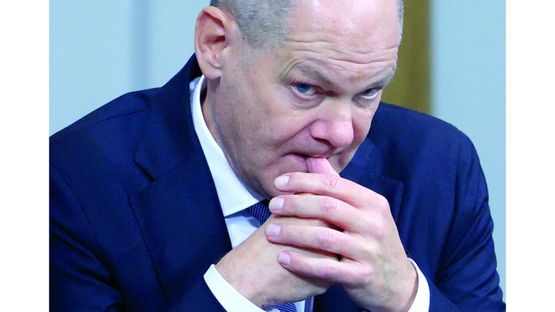 شولتس أصبح من دون أغلبية حاكمة بعد انهيار «ائتلاف إشارات المرور» الشهر الماضي. رويترز