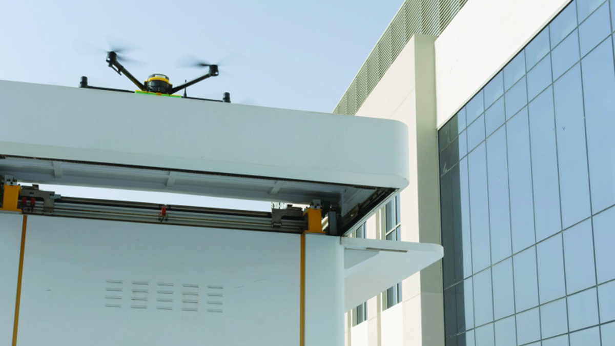 طائرة توصيل الطلبات تحط في محطة جامعة
&laquo;روتشستر للتكنولوجيا - دبي &raquo;. وام