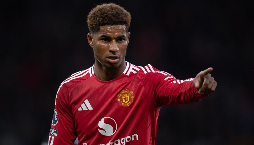 الأهلي ينافس اتحاد جدة على نجم مانشستر يونايتد