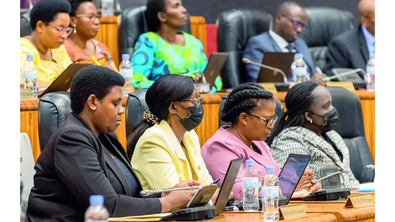 مشرّعات روانديات خلال جلسة للبرلمان. رويترز