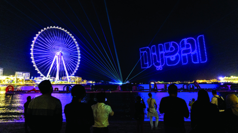 نسخة جديدة من عرض طائرات &laquo;الدرون&raquo; تحت عنوان &laquo;الاحتفاء بدبي&raquo;. من المصدر