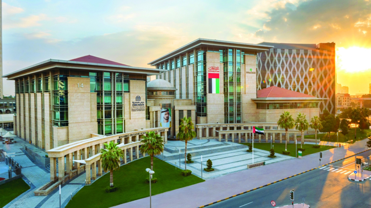 حمدان بن محمد يطلق اسم هند بنت مكتوم على كلية التمريض بجامعة محمد بن راشد للطب