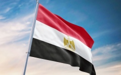 الصورة: مصر تدين استهداف ناقلتي "أدنوك" في مضيق هرمز