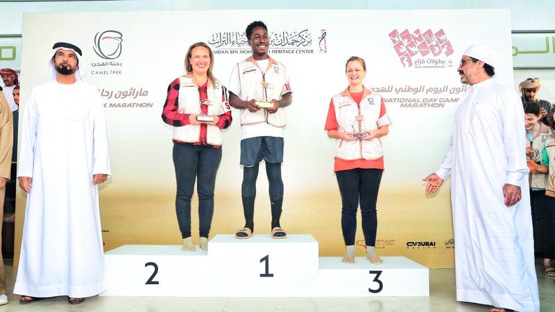 عبدالله بن دلموك كرّم أصحاب المراكز الأولى. من المصدر