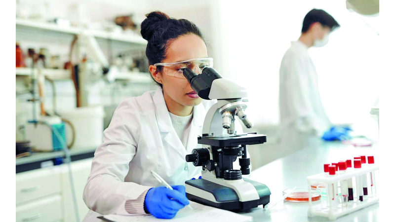 الفحص الجيني قبل الزواج يسهم في تحديد أكثر من 840 مرضاً وراثياً. أرشيفية