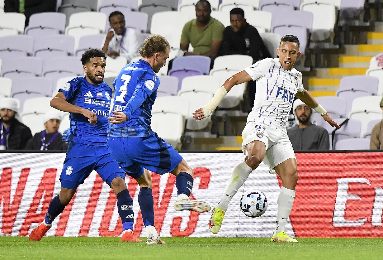 بالأربعة.. العين يضمن «النصر»