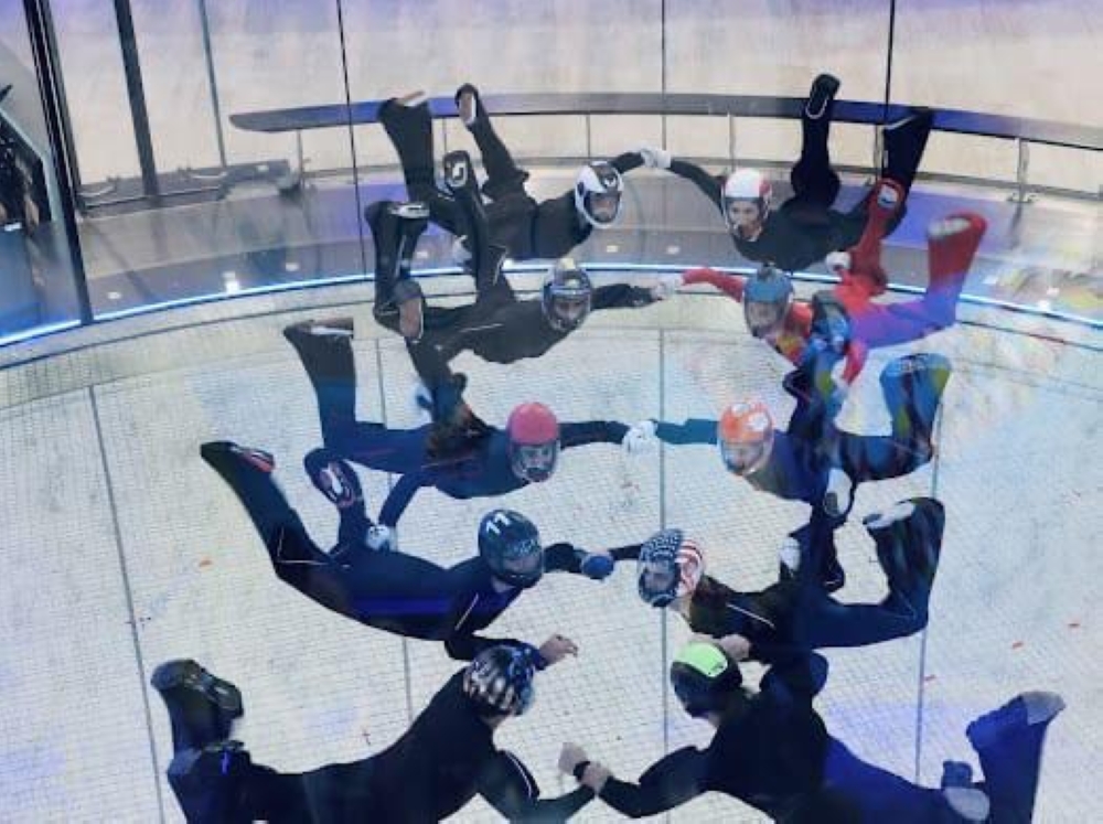 «تناي 8 واي» يتصدر بطولة الإمارات الدولية للقفز الحر في النفق الهوائي