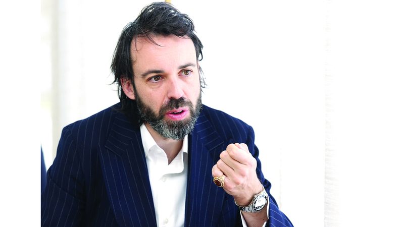 فيكتور غاستو: الخواتم حيّة وتتنفس، وهي أكثر من مجرد جماد، هي تتحدث عن قصة شغف وحياة.