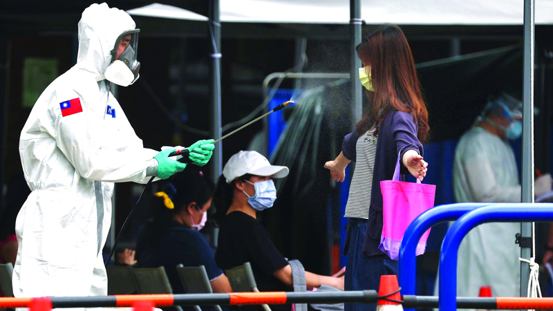 انتقادات أميركية للمنظمة بسبب تعاملها مع جائحة «كوفيد - 19». رويترز