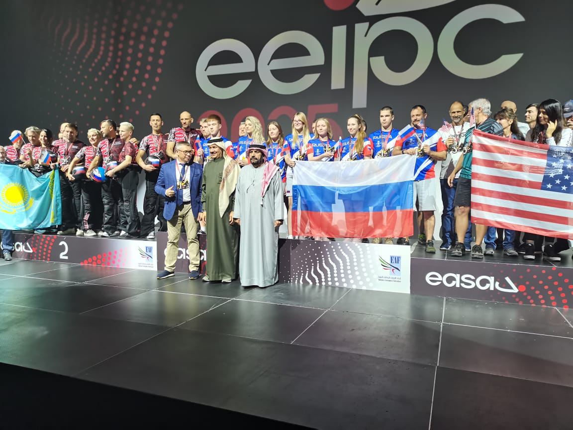 «تانيا» يظفر ببطولة الإمارات للقفز بالمظلات في أبوظبي