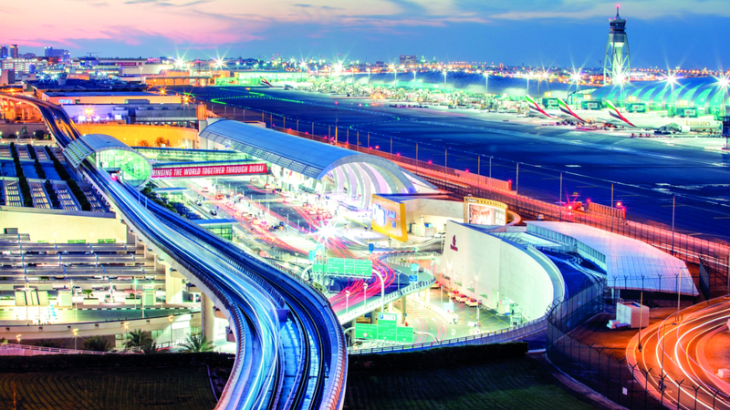 مطار دبي الدولي استقبل أكثر من 700 مليون مسافر على متن 3.3 ملايين رحلة. أرشيفية