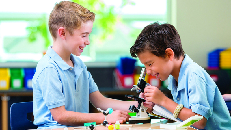 أنشطة الطلبة يجب أن تركز على جوهر العملية التعليمية. أرشيفية