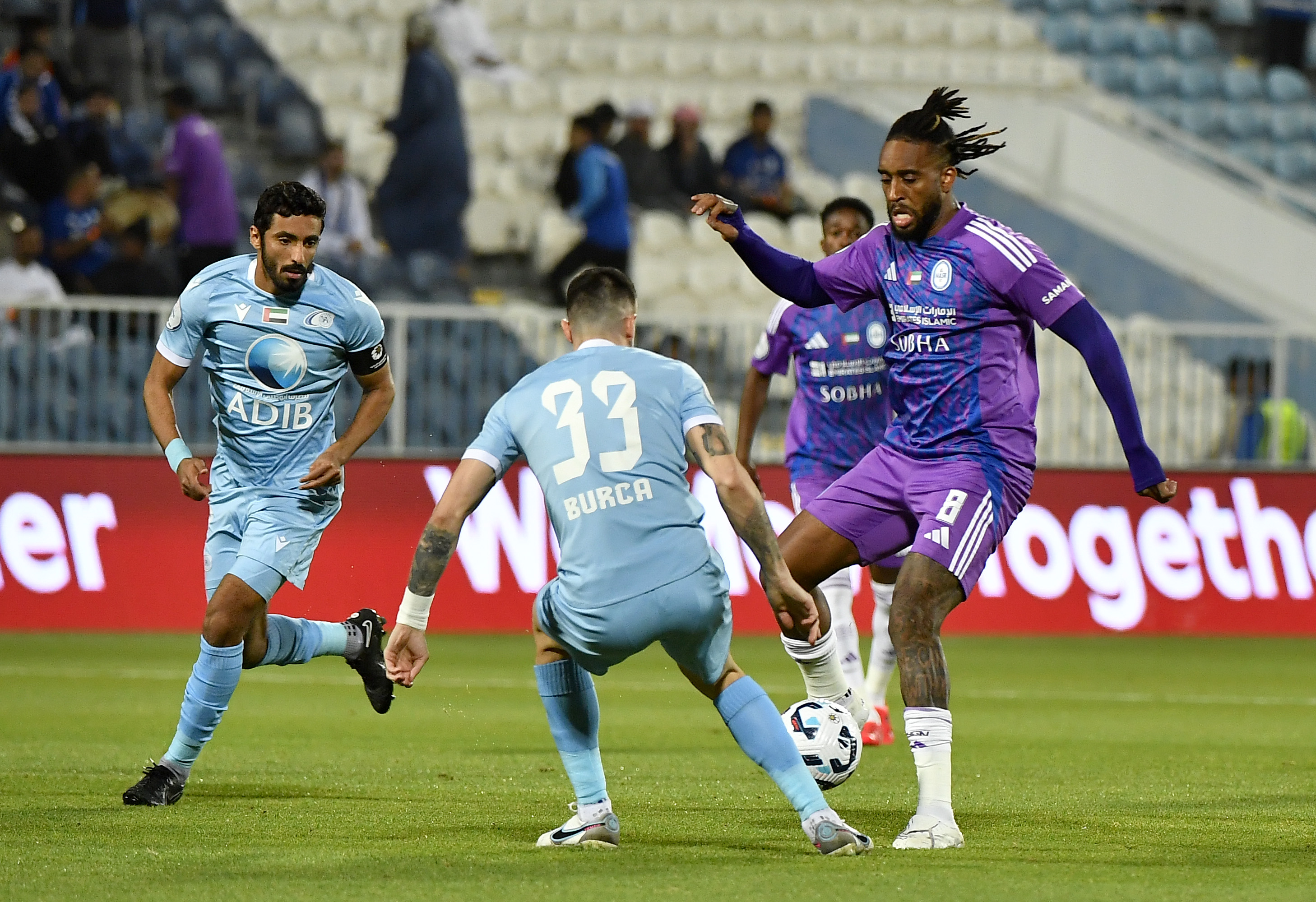 بعد التعادل مع بني ياس.. النصر يخسر المركز الثالث لمصلحة العين