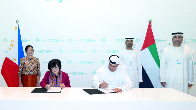 جانب من توقيع اتفاقية إحياء &laquo;نهر باسيج &raquo;. من المصدر