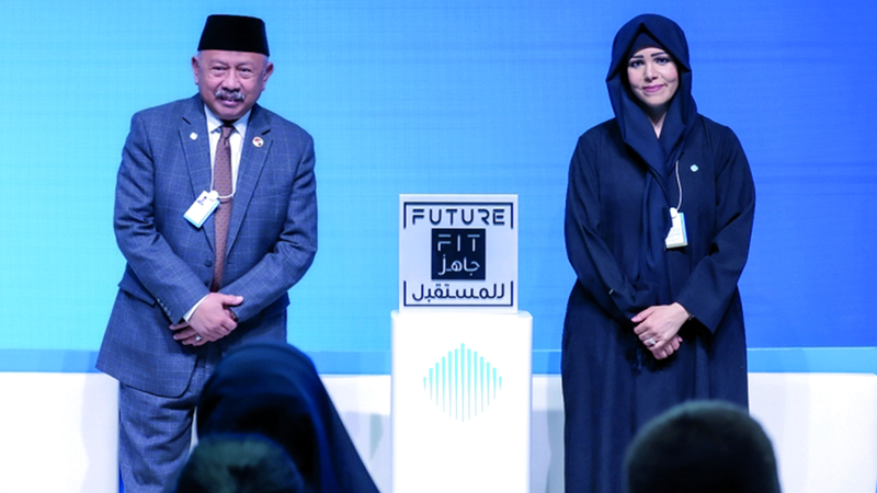 لطيفة بنت محمد خلال حضورها إطلاق النسخة العالمية من علامة الجاهزية للمستقبل. من المصدر