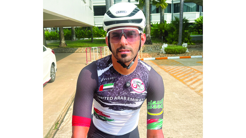 أحمد المنصوري:  كُلفة الدرّاجة الواحدة تصل إلى 90 ألف درهم، وقد تتبخر في دقيقة واحدة.