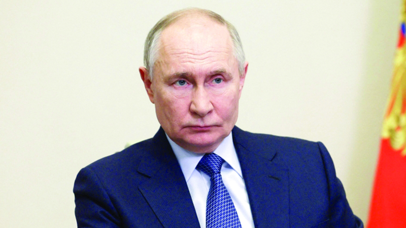 نهج بوتين خلال وجوده في السلطة يتلخص  في إظهار الثقة العنيدة. أ.ف.ب