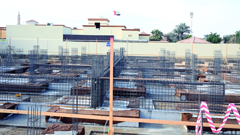 تصميم المباني وفق طابع معماري عصري تتوافر فيه أعلى مستويات الرفاهية وجودة البناء.  من المصدر