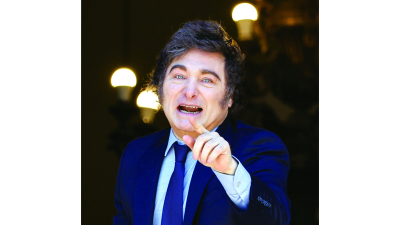 الرئيس الأرجنتيني الحالي خافيير ميلي استغل الفضيحة لتوجيه انتقادات لفرنانديز. إي.بي.إيه