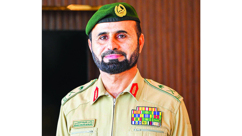 اللواء راشد الفلاسي: فِرَق الإنقاذ أسهمت في مهام خارجية معقدة، وانتقلت بآلياتها ومعداتها ومن بينها شاحنة الإنقاذ الثقيل.