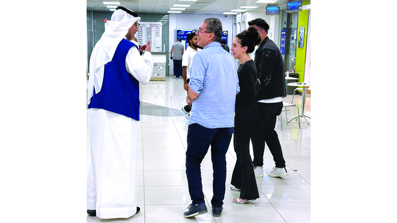 &laquo;يوسف&raquo; أكد أن هذا التقدير يجعله أكثر التزاماً بخدمة المتعاملين على أكمل وجه.  من المصدر