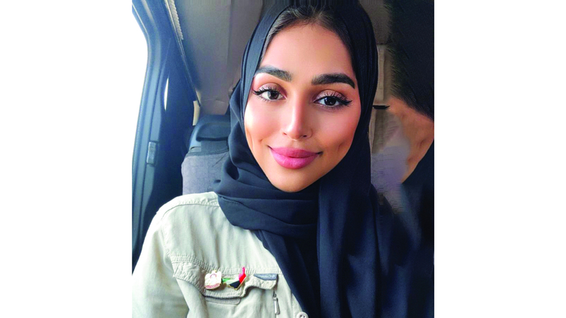 ميثاء عبدالرحمن: والدي حرص على تشجيعي لتقديم محتوى خاص بي عن رحلاتي، لأنني أحب السفر والتعرف إلى الشعوب. 