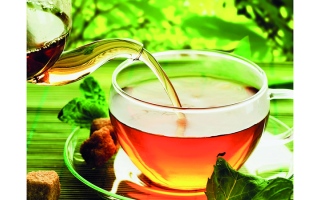 الصورة: الشاي الأخضر.. فوائد بالجملة في كوب دافئ