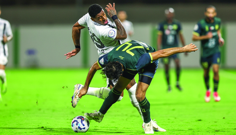 خورفكان قاتل للحصول على النقاط الكاملة أمام الجزيرة. تصوير: زيشان أحمد