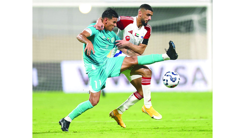 الشارقة فاز على الجزيرة 4 - صفر في الجولة الثالثة من الدوري. تصوير: إبراهيم صادق