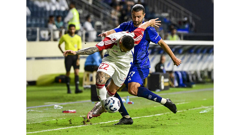 الشارقة تعرض لهزيمة قاسية أمام النصر. تصوير: باتريك كاستيلو