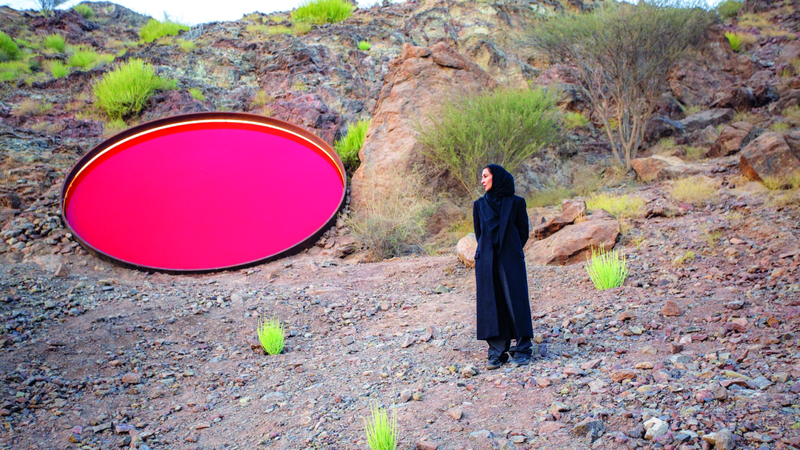 شيخة المزروع رأت أن مبادرة الفن في الأماكن العامة تخلق حالة من التفاعل بين الجمهور والفن. من المصدر