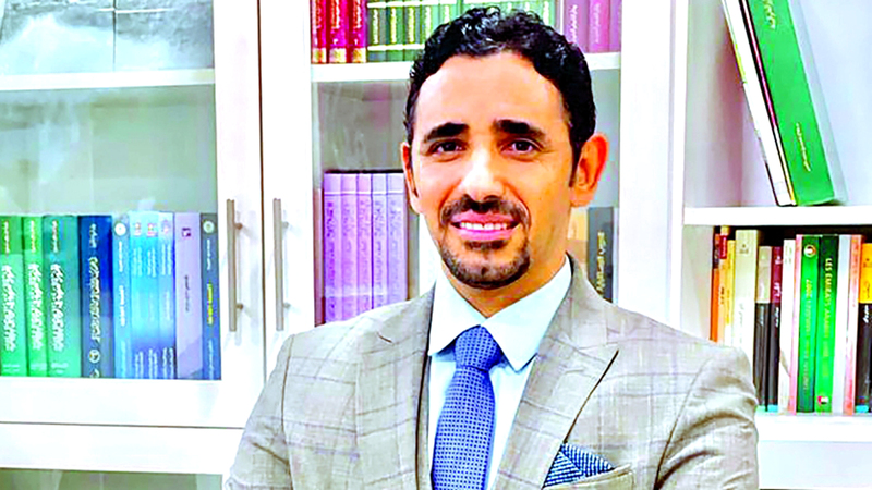 محمد عبدالظاهر: المهن الإنسانية والاجتماعية خارج دائرة المجالات المهددة.