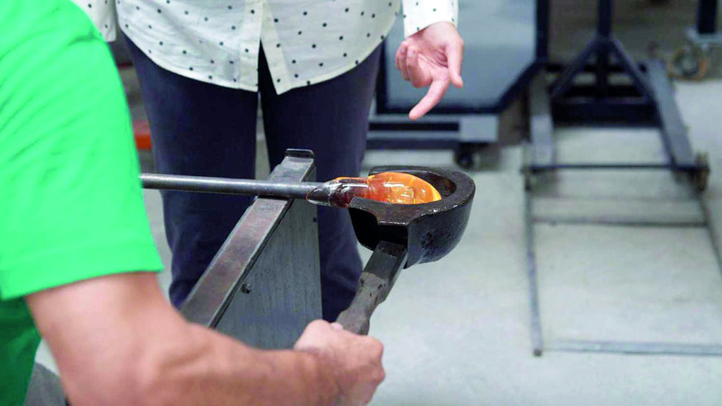 الحدث يأتي بهدف توفير مظلة تجمع كل الصُنَّاع. أرشيفية