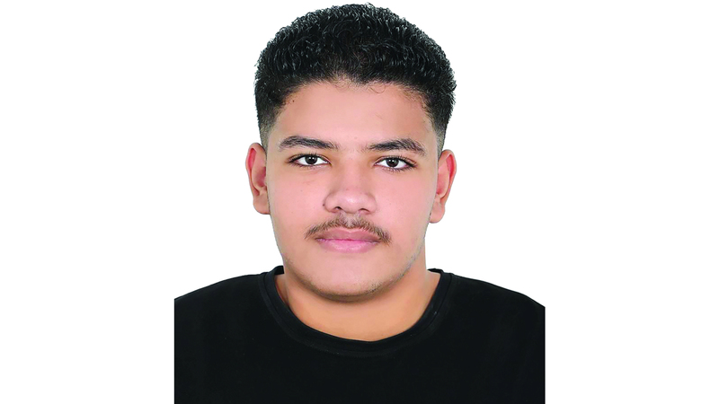 الطالب يوسف عمرو: أقلق من الاعتماد على الذكاء الاصطناعي بشكل كامل، وأخشى أن يؤثر في تفكيرنا في المستقل.