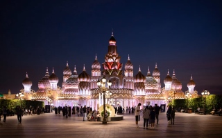 الصورة: القرية العالمية تعلن استمرار الإغلاق حتى إشعار آخر