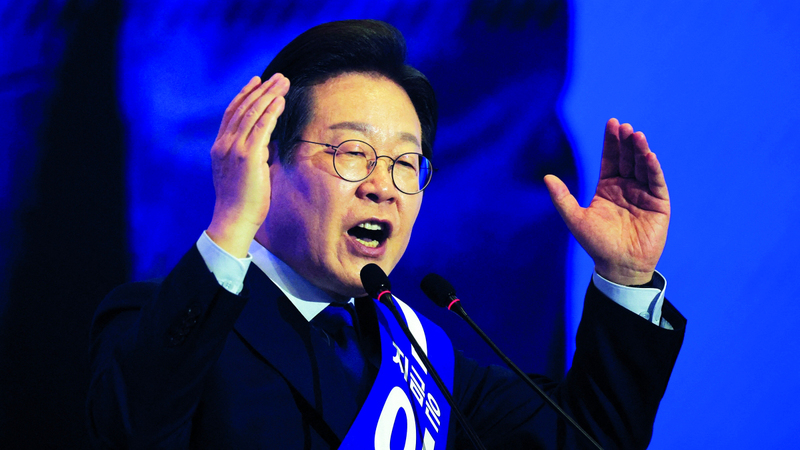 توقعات بفوز حزب المعارضة بالانتخابات المبكرة بقيادة لي جاي ميونغ. رويترز